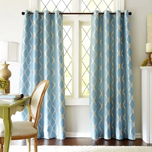 Curtains With Eyelets
