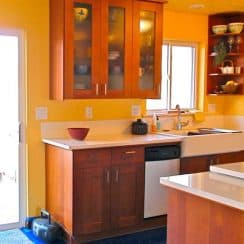 Are Yellow Kitchens Outdated? Checkout Different Combinations